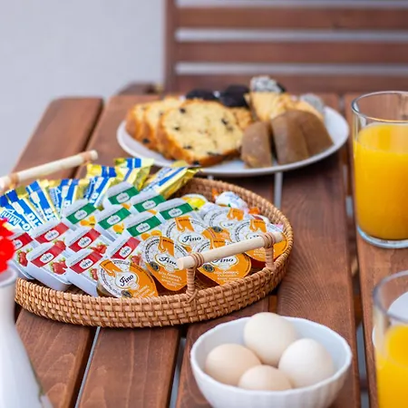 Esperos Panoramic View 2 Daire Plaka (Milos)